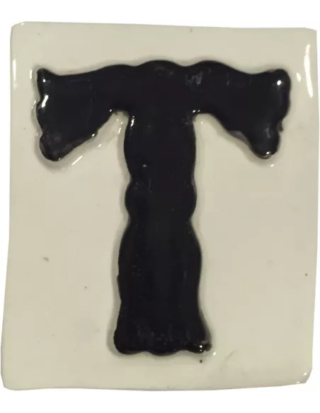 LETRAS Y NUMEROS "T" 8x10 RELIEVE